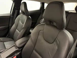 VOLVO V40 2.0 D3 Summum S/S