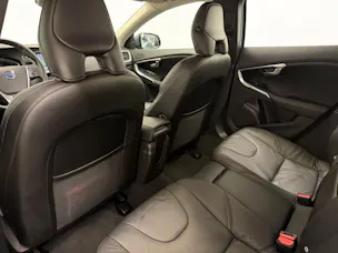 VOLVO V40 2.0 D3 Summum S/S