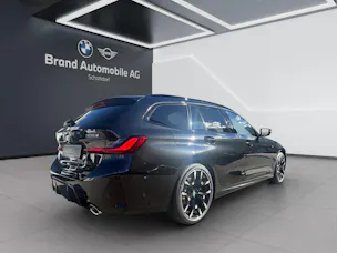 BMW 330i xDrive SAG Touring