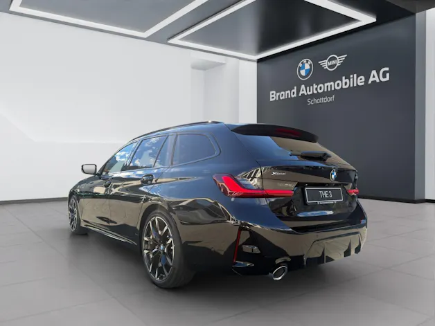 BMW 330i xDrive SAG Touring