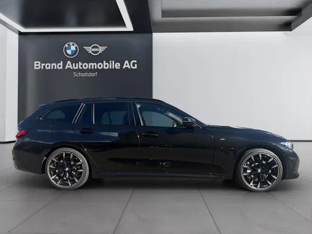 BMW 330i xDrive SAG Touring