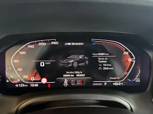 BMW M240i xDrive