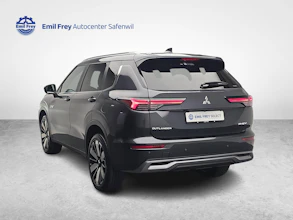 https://vehicle.imgix.net/4518741/03c376a3-05d6-4344-932b-3c588ae3d859.jpg