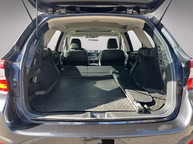Subaru Outback 2.5i Luxury