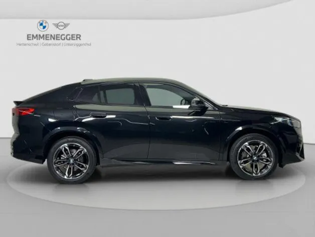 BMW X2 U10 20i sDrive paddles
