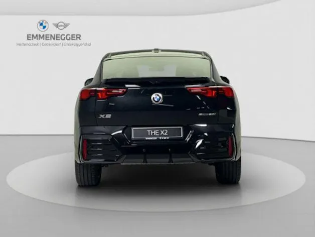 BMW X2 U10 20i sDrive paddles