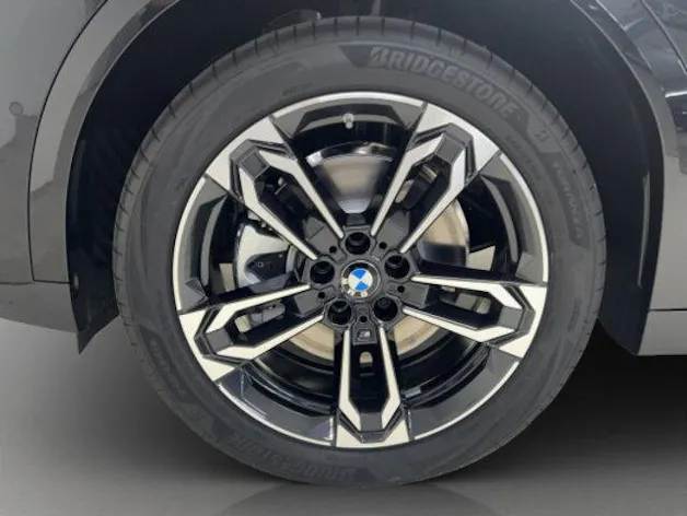 BMW X2 U10 20i sDrive paddles