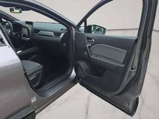 RENAULT Captur 1.8 E-Tech techno