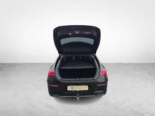 MERCEDES-BENZ CLA 220 4MATIC Shooting Brake