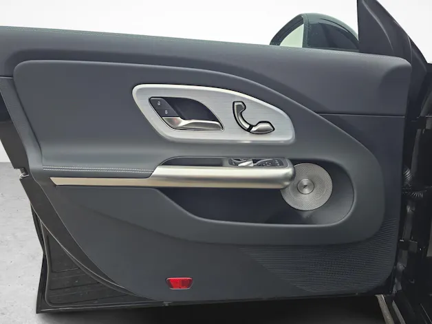 MERCEDES-BENZ CLA 220 4MATIC Shooting Brake