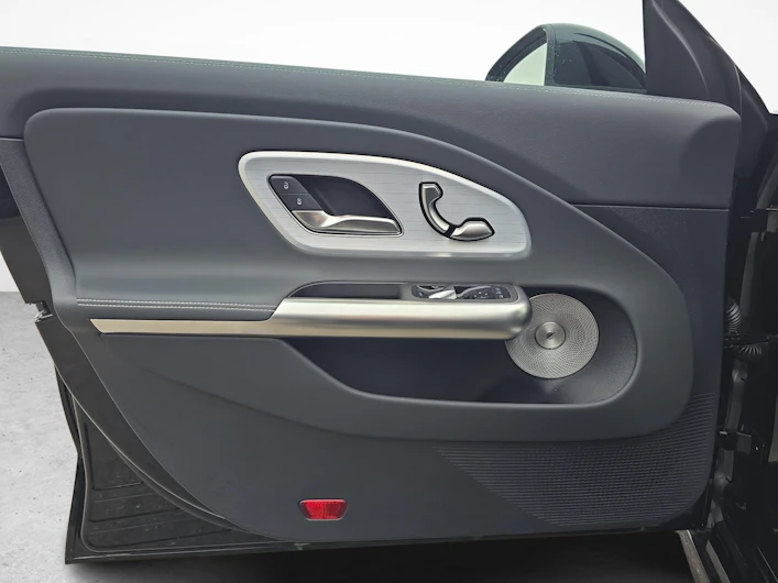Fahrzeugbild MERCEDES-BENZ CLA 220