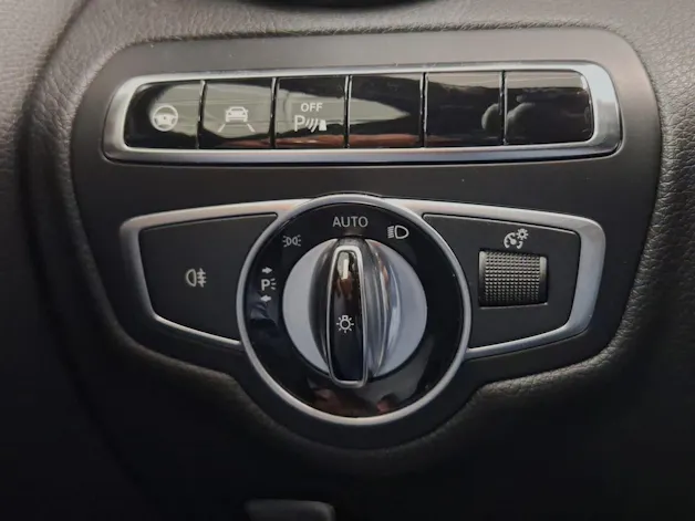 MERCEDES-BENZ Mercedes Benz C-Klasse S205 Kombi C 300 AMG Line