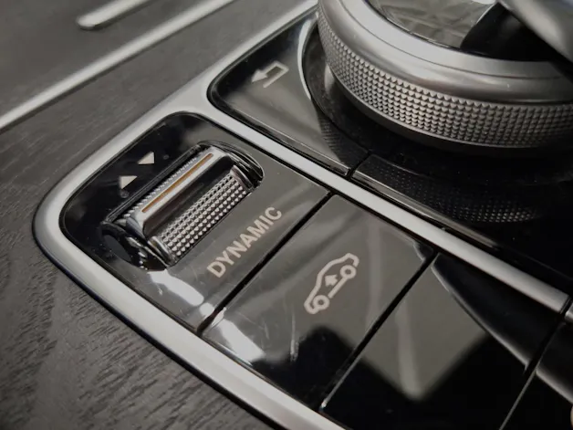MERCEDES-BENZ Mercedes Benz C-Klasse S205 Kombi C 300 AMG Line