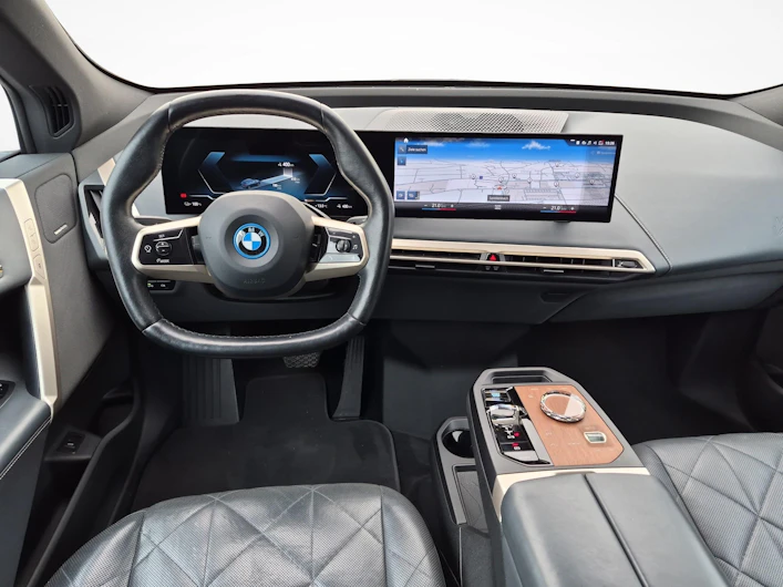 Fahrzeugbild BMW iX