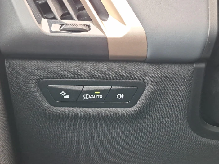 Fahrzeugbild BMW iX