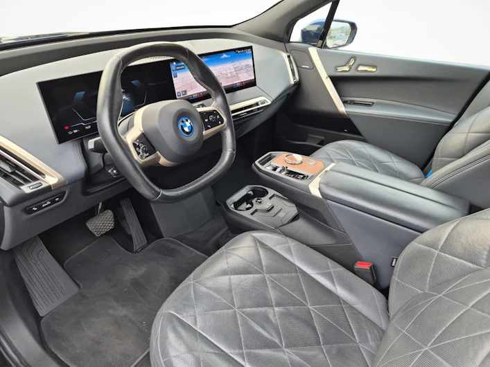 Fahrzeugbild BMW iX