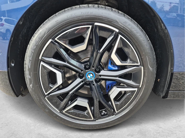Fahrzeugbild BMW iX