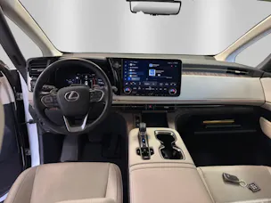 Lexus LM 350h VIP