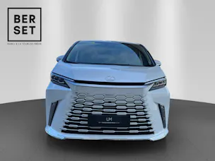 Lexus LM 350h VIP