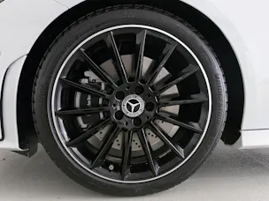 MERCEDES-BENZ CLA 250 4MATIC SB