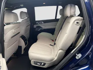 BMW X7 G07 40i xDrive SAG