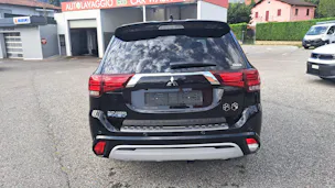 Mitsubishi Outlander 2.4 PHEV Diamond