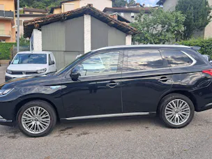 Mitsubishi Outlander 2.4 PHEV Diamond