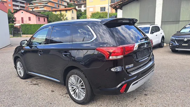 Mitsubishi Outlander 2.4 PHEV Diamond