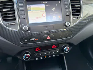 Kia Carens 1.6 GDi Trend New Generation