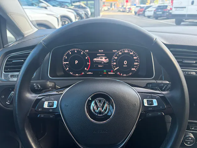 VW Golf VII 1.5 TSI 150 Highline DSG