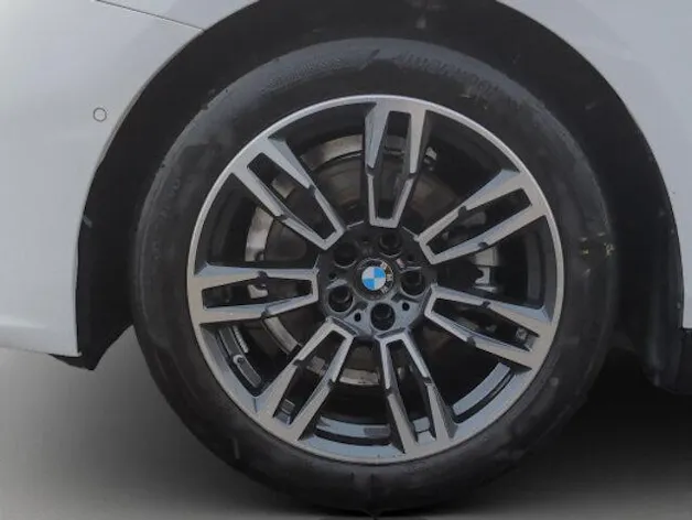 BMW 5er Reihe G61 Touring 520d xDrive