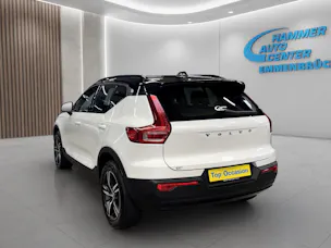 VOLVO XC40 2.0 B4 MH R-Design AWD