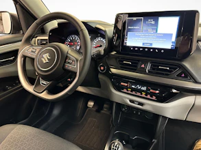 https://vehicle.imgix.net/4519287/af27e771-b101-4181-8363-2e69df70a502.jpg