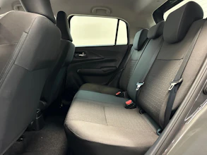 https://vehicle.imgix.net/4519287/c05c2690-4e76-4e3d-9c12-4115d300f775.jpg