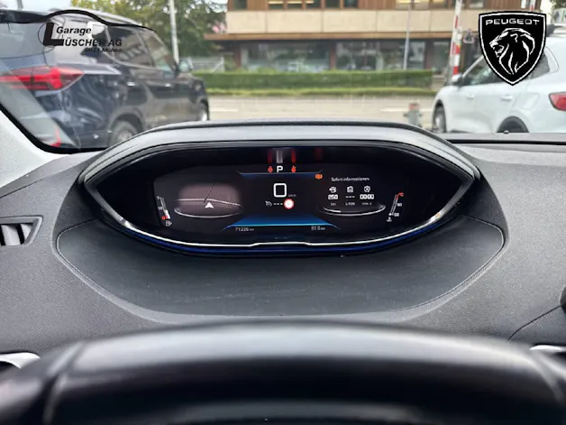 PEUGEOT 5008 1.2 PureTech Allure Pack