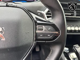 PEUGEOT 5008 1.2 PureTech Allure Pack