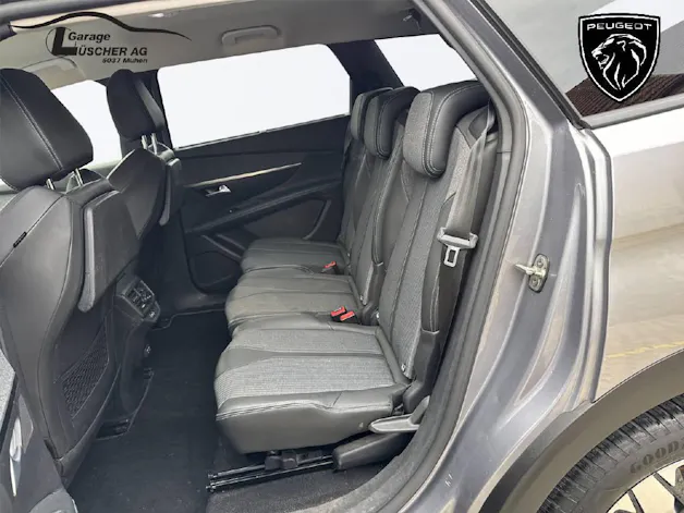 PEUGEOT 5008 1.2 PureTech Allure Pack