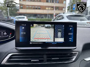 PEUGEOT 5008 1.2 PureTech Allure Pack