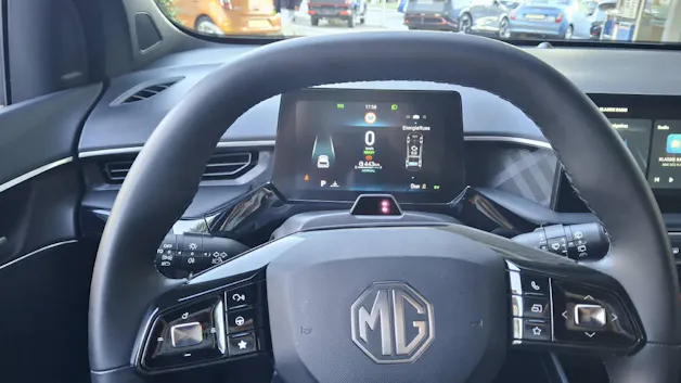 MG 3 1.5 Hybrid Luxury