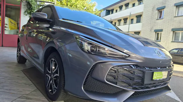 MG 3 1.5 Hybrid Luxury