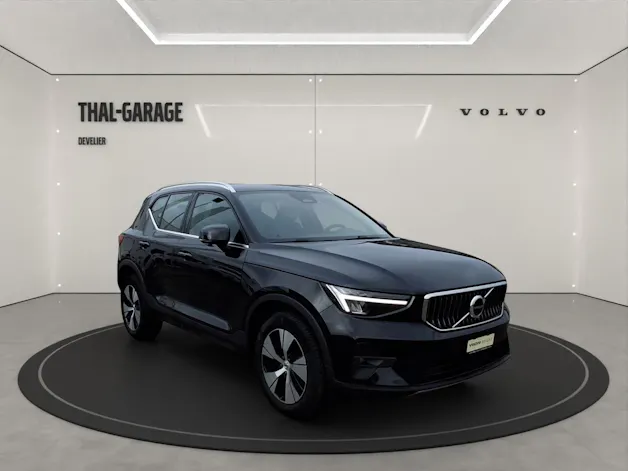 VOLVO XC40 2.0 B4 MH Plus Bright