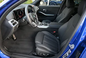 BMW 320d xDrive 48V Touring Steptronic M Sport Pro + AHK 1800kg