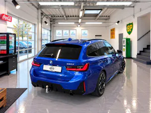BMW 320d xDrive 48V Touring Steptronic M Sport Pro + AHK 1800kg