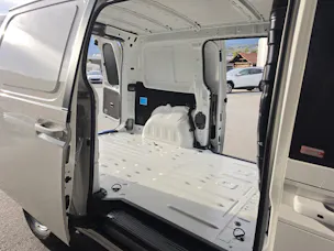 HYUNDAI Staria 84 kWh Amplia