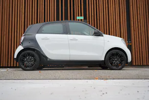 SMART FORFOUR TWINMATIC CITYPASSION BRABUS STYLE TWINMATIC l 90 PS