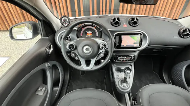 SMART FORFOUR TWINMATIC CITYPASSION BRABUS STYLE TWINMATIC l 90 PS
