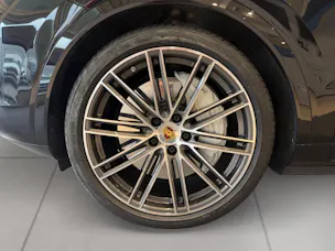 PORSCHE Cayenne Turbo Coupé