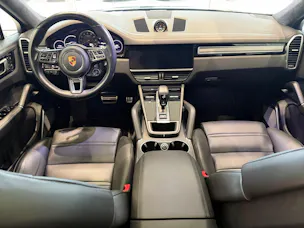 PORSCHE Cayenne Turbo Coupé