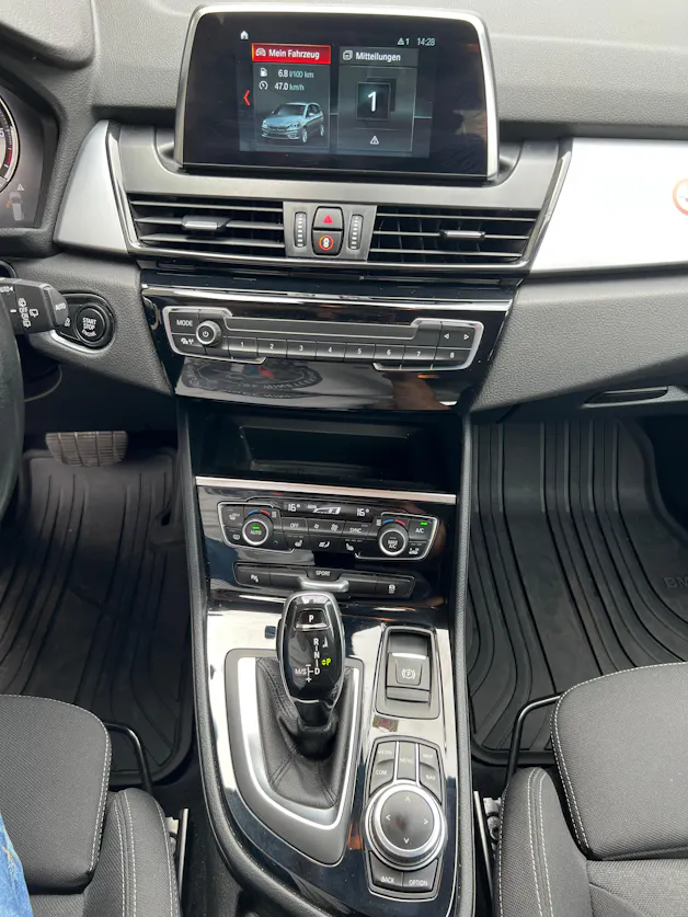 BMW 218d xDrive Gran Tourer Steptronic