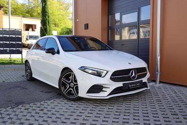 MERCEDES-BENZ A 250 AMG Line "* Pack AMG Line * Capteurs avant/arrière * Tempomat * Clim Auto * Sièges AMG * Jantes 18 *"